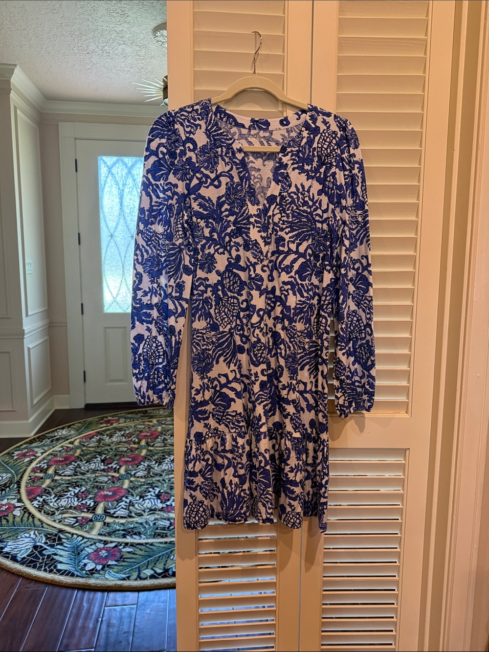 Lilly Pulitzer Blue and White V-Neck Long Sleeve Floral Dress